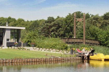 014 4 persoons chalet op park aan meer