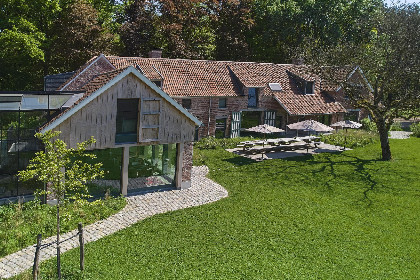 025 Villa Lactea