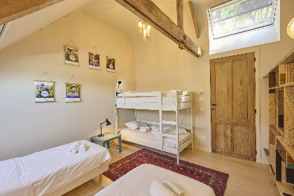 037 Villa Lactea