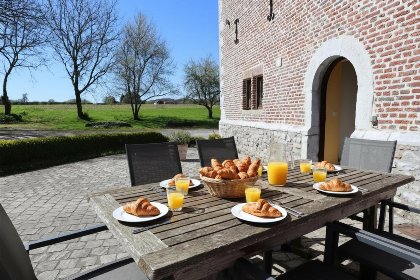 000 La Tour de la Chapelle 000 La Tour de la Chapelle