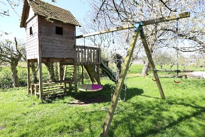 002 La Tour de la Chapelle 002 La Tour de la Chapelle