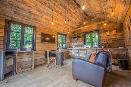 003 Be Chalet