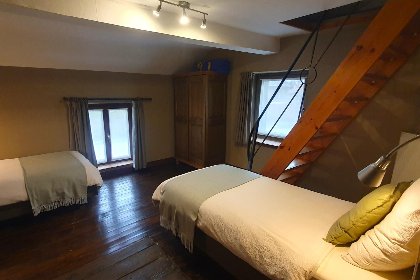 017 Les Pierris near F1 circuit