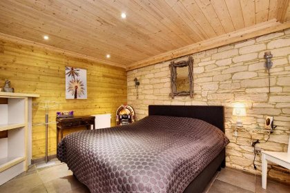 012 Pure Filly Relax Retreat