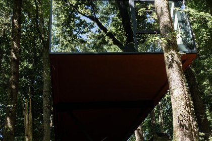 019 Cabane dans les arbres