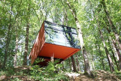 023 Cabane dans les arbres
