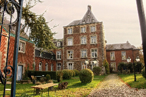 Chateau Cortils   Balkonappartement