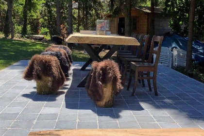 015 Karakteristiek houten chalet voor 9 personen nabij Durbuy