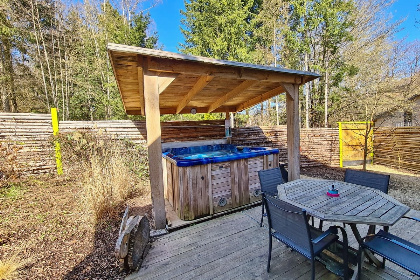 001 Gezellig 4 persoons vakantiehuis nabij Durbuy in de Ardennen   met Bubbelbad