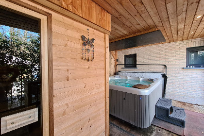 009 Luxe 8 persoons vakantiehuis in de Ardennen   met Bubbelbad en Sauna