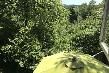 042 Prachtig vakantiehuis in Durbuy met schitterend uitzicht op de bossen