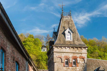 055 Prachtig vakantiehuis in Durbuy met schitterend uitzicht op de bossen