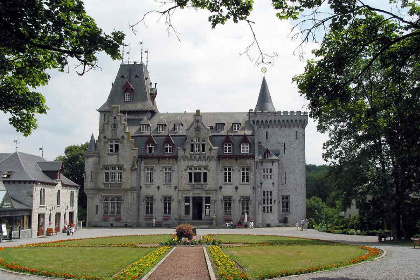 056 Prachtig vakantiehuis in Durbuy met schitterend uitzicht op de bossen