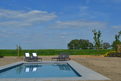 001 Tweepersoons lodge met panoramisch uitzicht en hottub in Durbuy