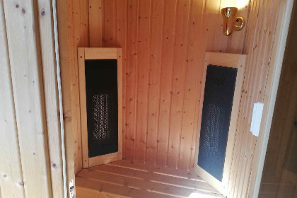 016 Comfortabel 11 persoons vakantiehuis met bubbelbad en sauna in het hart van de Ardennen