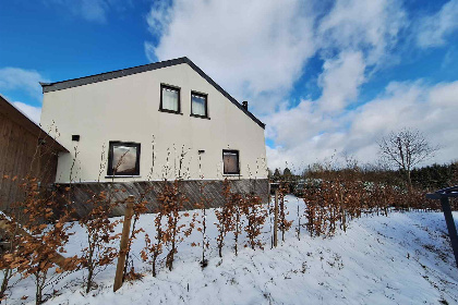 016 Gezellige 5 persoons vakantiehuis in het hart van de Ardennen