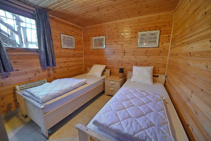 008 Knus 8 persoons vakantiehuis nabij La Roche.   Vakantiehuis met sauna en WiFi