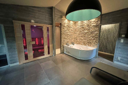 027 Luxe 18 persoons wellness groepsaccommodatie in de Ardennen