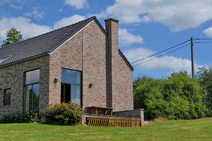 004 Supermooie 9 pers. vakantiehuis is gelegen in de Ardennen   prachtig uitzicht