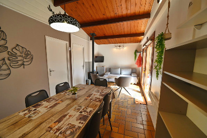 002 Chalet voor 4 personen op vakantiepark Village de Vacances Oignies