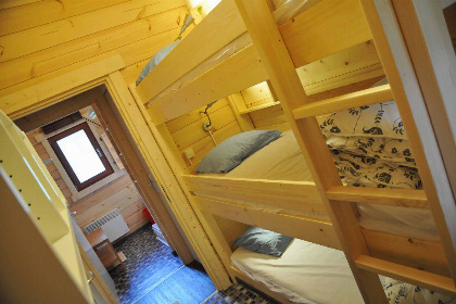 008 Compact chalet voor 8 personen midden in de bossen in de Ardennen