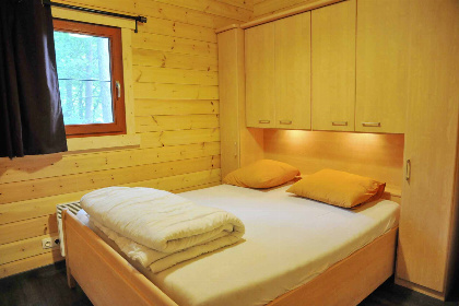 011 Compact chalet voor 8 personen midden in de bossen in de Ardennen