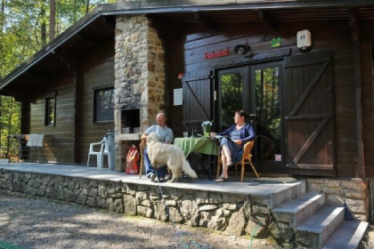 016 Compact chalet voor 8 personen midden in de bossen in de Ardennen