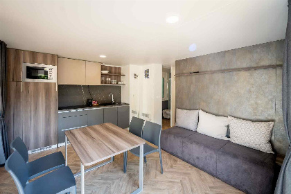 003 4 persoons lodge op stadcamping in Gent