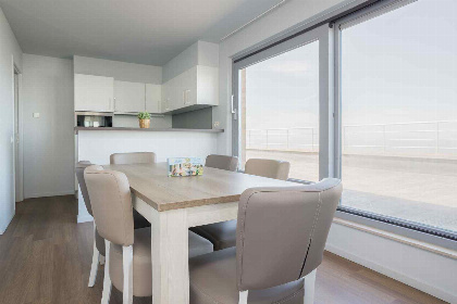 003 4 persoons Penthouse met rooftopterras en zeezicht in Blankenberge