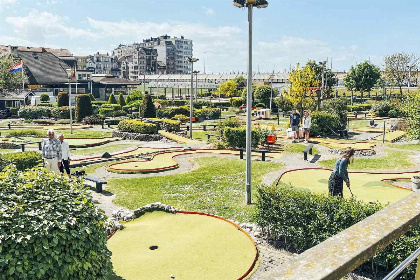 017 4 persoons Penthouse met rooftopterras en zeezicht in Blankenberge