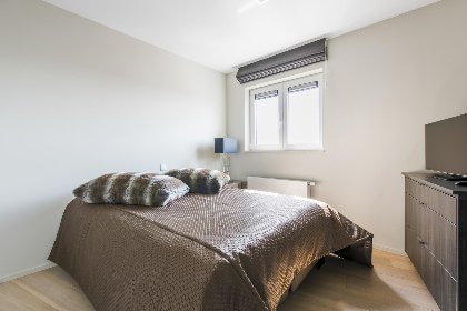 005 Eden   B7   garage 2.16