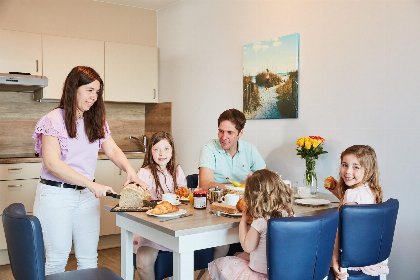 015 Familiesuite met stadszicht | 2 volwassenen   2 kinderen