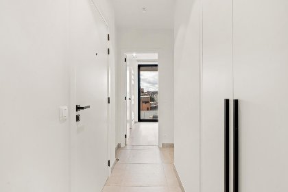 008 Maple Leaf   03.02   garage