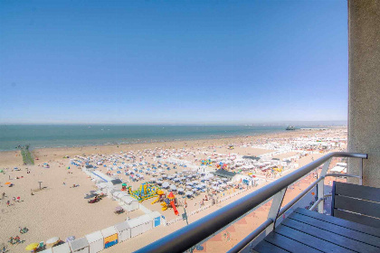 001 Mooie 2 persoons suite met balkon en zeezicht in Blankenberge