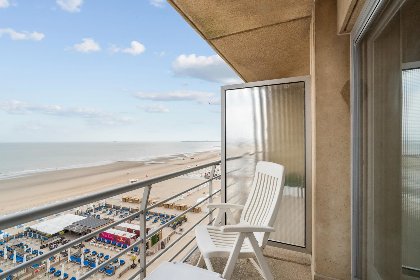 003 Ocean Suites   1108