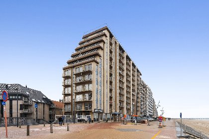 004 Ocean Suites   714