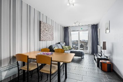 002 Ocean Suites   717