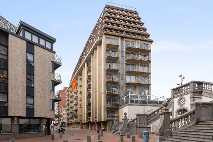 010 Ocean Suites   717