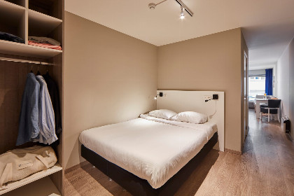 003 Studio met stadszicht | 2p