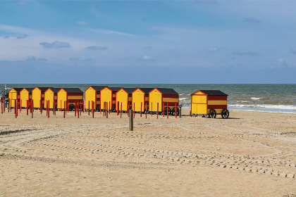 017 Modern zevenpersoons vakantiehuis op loopafstand van Plopsaland in Adinkerke