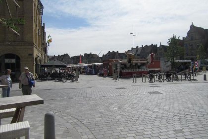 045 Frontzate