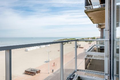 001 Aan de Dijk vierde