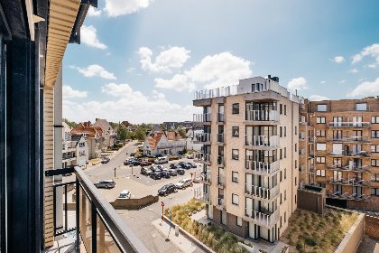 002 Pres de la plage