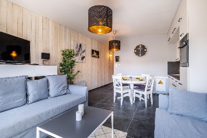 004 Pres de la plage