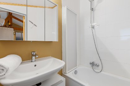 025 Westhinder II Combi H8 9