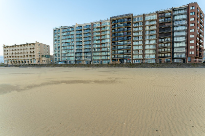 017 10 hoog aan zee