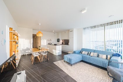 002 Amantha   0102   box 9