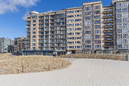 005 Azur Palace   0602