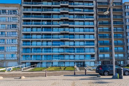 005 Brisbane II   0202   parking 35 (Zeegalm)