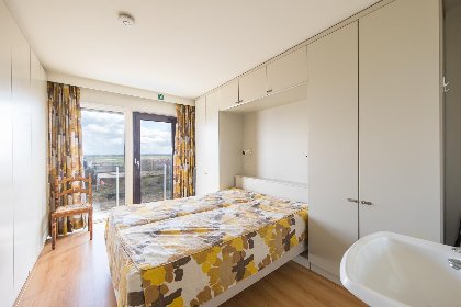 008 Canberra   0803   park. 10